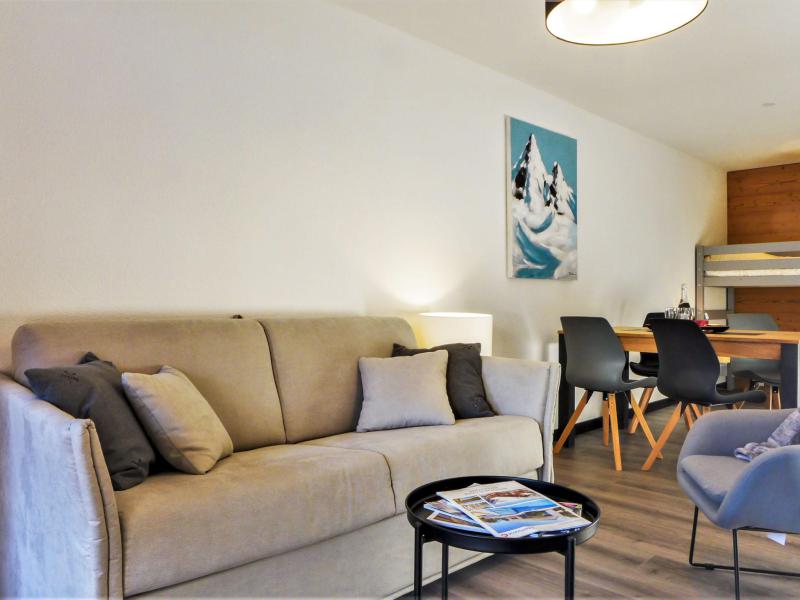 Rent in ski resort 2 room apartment 4 people (16) - L'Espace Montagne - Chamonix - Living room