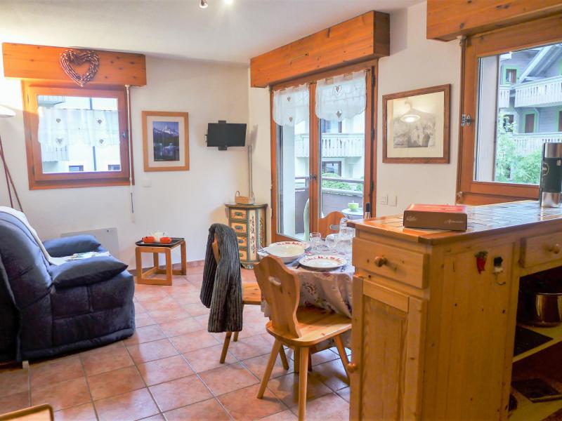 Skiverleih 2-Zimmer-Appartment für 4 Personen (5) - L'Espace Montagne - Chamonix - Wohnzimmer