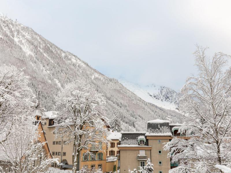 Rent in ski resort 2 room apartment 4 people (17) - L'Espace Montagne - Chamonix - Winter outside