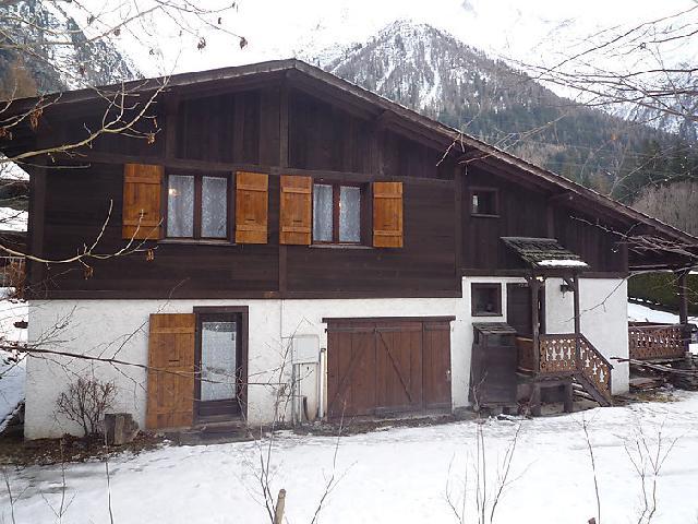 Vacanze in montagna Chalet 6 stanze per 12 persone (1) - L'Piri - Chamonix - Esteriore inverno