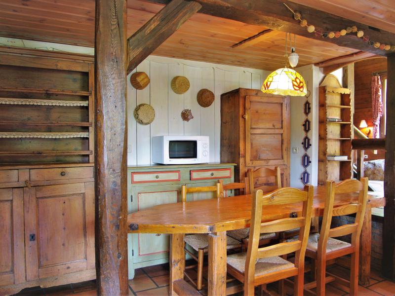 Ski verhuur Chalet 6 kamers 12 personen (1) - L'Piri - Chamonix - Woonkamer