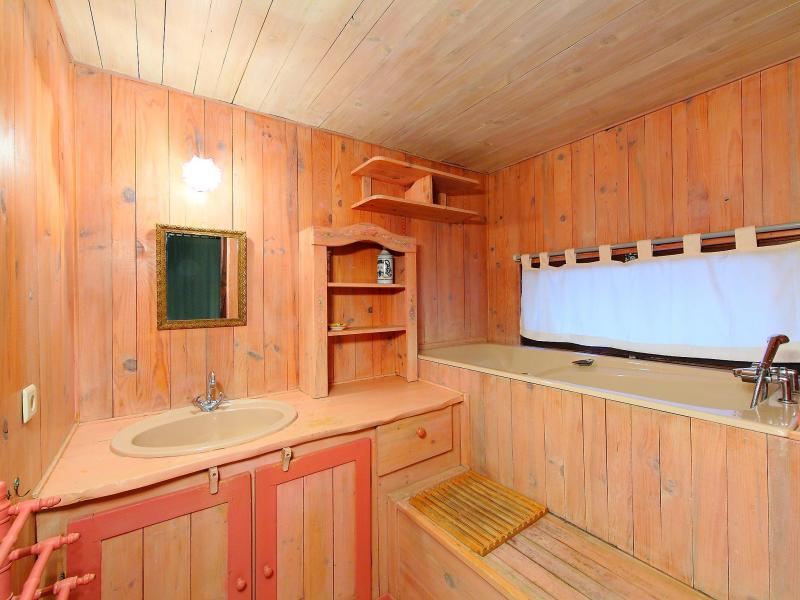 Soggiorno sugli sci Chalet 6 stanze per 12 persone (1) - L'Piri - Chamonix - Vasca da bagno