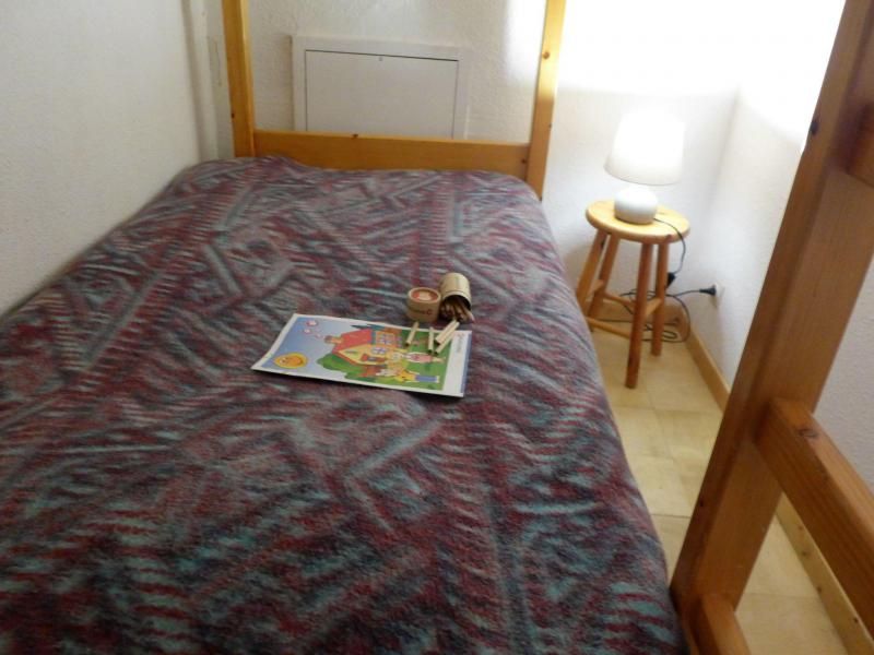 Skiverleih 2-Zimmer-Appartment für 4 Personen (3) - L'Univers - Chamonix - Schlafzimmer