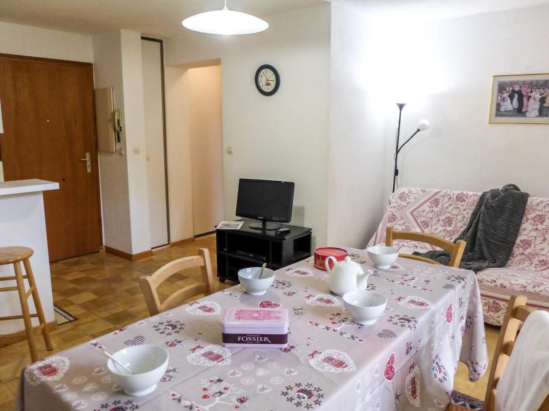 Skiverleih 2-Zimmer-Appartment für 4 Personen (3) - L'Univers - Chamonix - Wohnzimmer