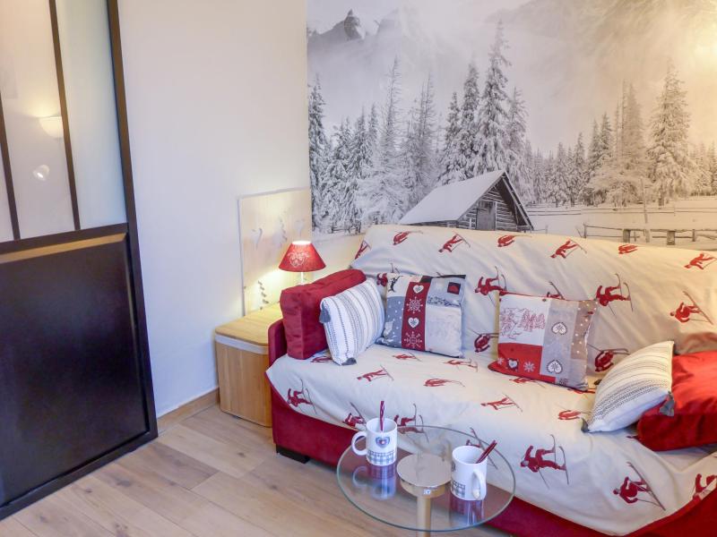 Rent in ski resort 1 room apartment 2 people (6) - Le Bois du Bouchet - Chamonix - Living room