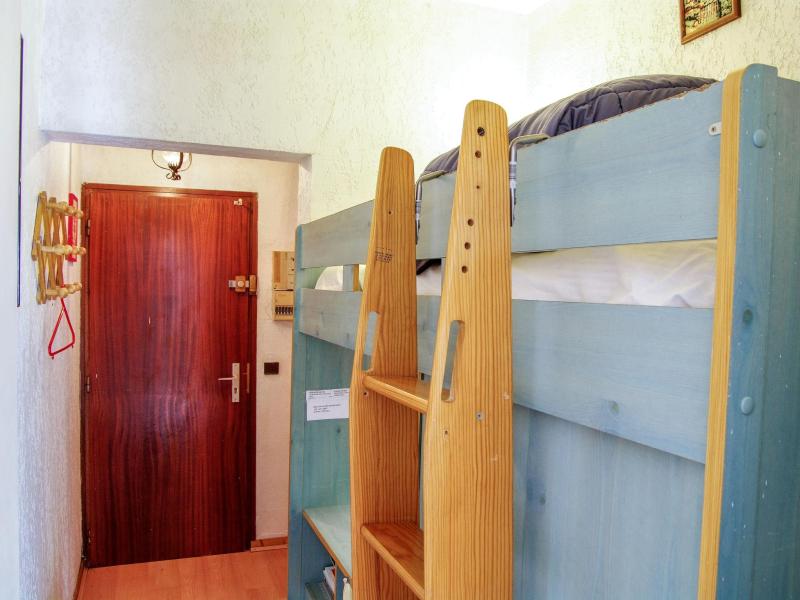 Rent in ski resort 1 room apartment 2 people (5) - Le Carlton - Chamonix - Apartment
