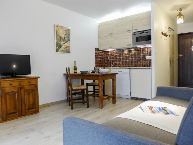Rent in ski resort 1 room apartment 2 people (2) - Le Pramouny - Chamonix - Apartment