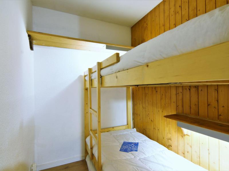 Rent in ski resort 1 room apartment 4 people (14) - Les Chalets de Champraz - Chamonix - Apartment