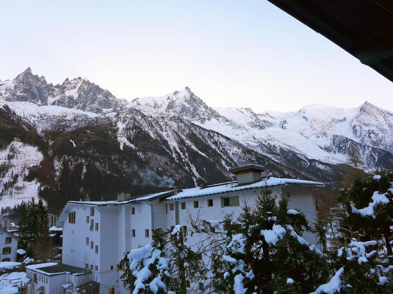 Rent in ski resort 3 room apartment 6 people (3) - Les Charmoz - Chamonix - Winter outside
