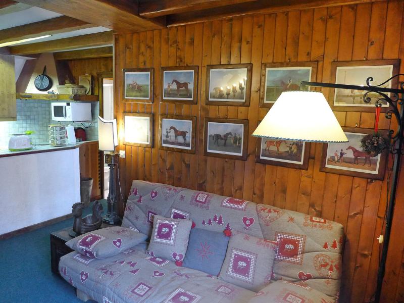 Rent in ski resort 3 room apartment 6 people (3) - Les Charmoz - Chamonix - Living room