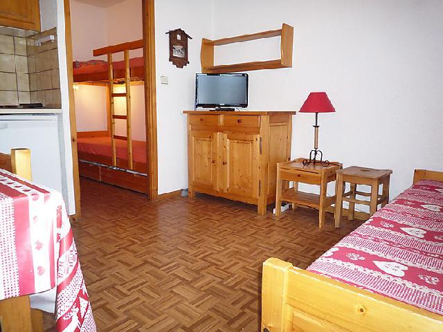 Rent in ski resort 1 room apartment 4 people (4) - Les Jardins du Mont-Blanc - Chamonix - Living room