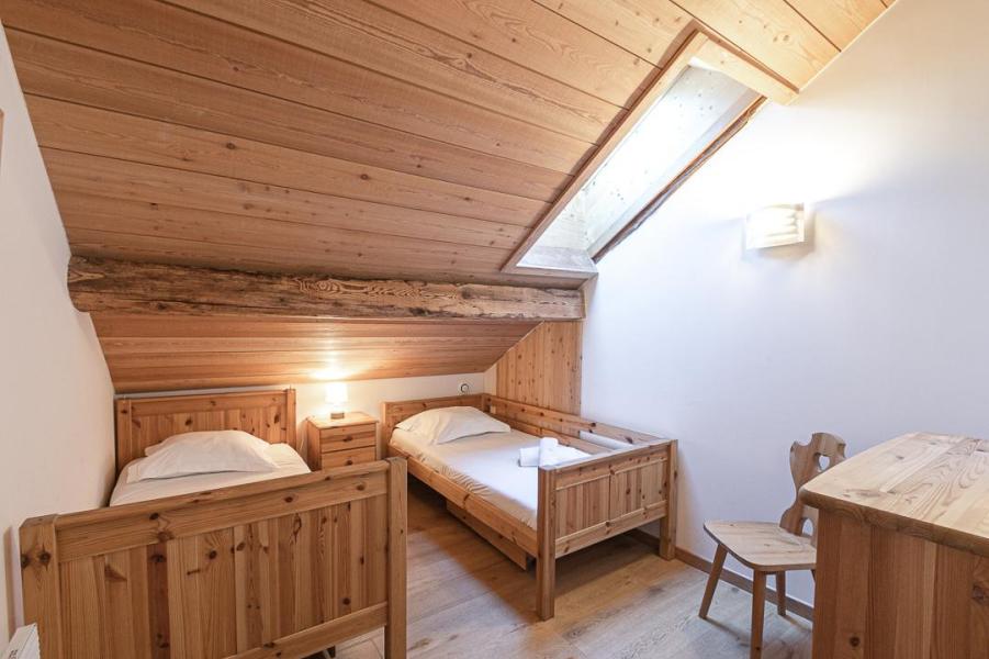 Skiverleih 3-Zimmer-Appartment für 6 Personen (vera) - Maison de Pays Campanella - Chamonix - Offener Schlafbereich