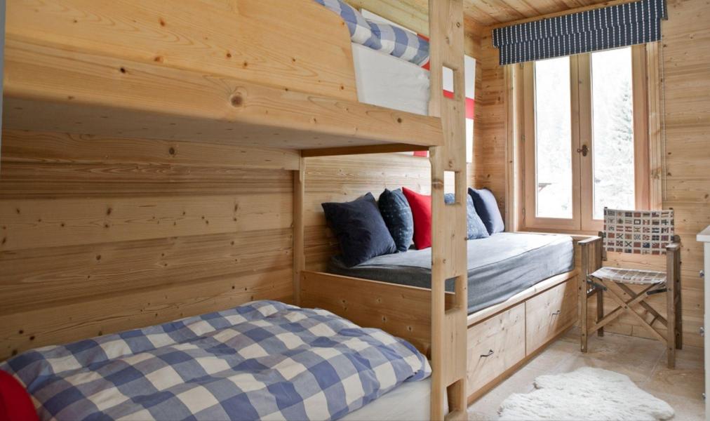 Rent in ski resort 4 room cottage 6 people (Edelweiss) - Maison de Pays les Arolles - Chamonix - Bedroom