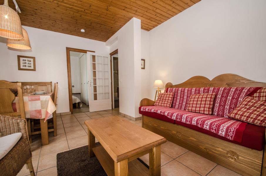 Rent in ski resort 3 room apartment 4 people - Maison de Pays Trevougni - Chamonix - Living room