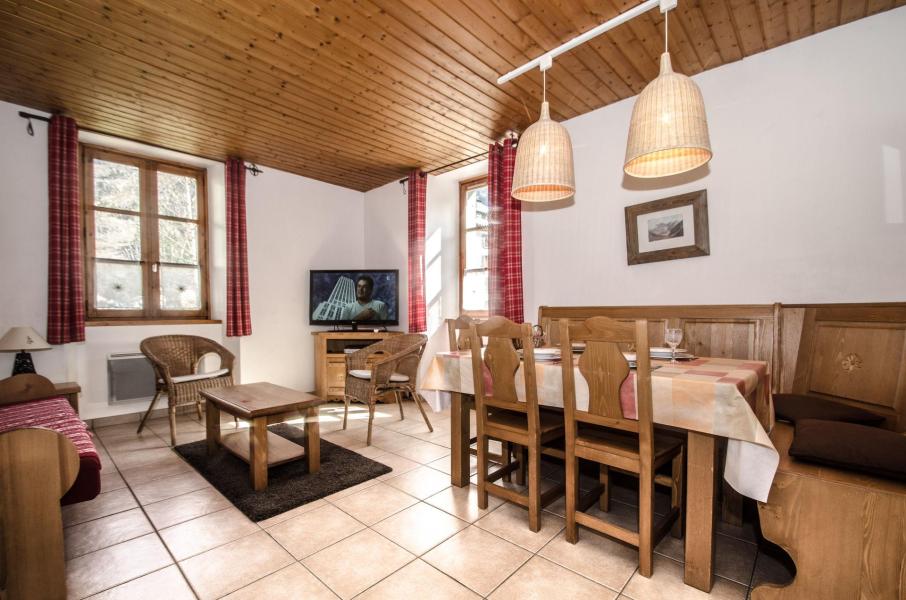 Skiverleih 3-Zimmer-Appartment für 4 Personen - Maison de Pays Trevougni - Chamonix - Wohnzimmer