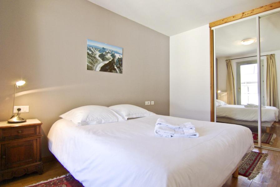 Skiverleih 4 Zimmer Maisonettewohnung für 6 Personen (ROSAS) - Résidence Androsace - Chamonix - Schlafzimmer