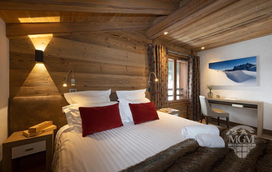 Rent in ski resort Résidence le Cristal de Jade - Chamonix - Bedroom