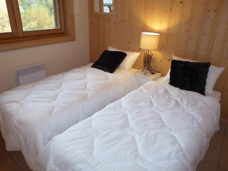 Rent in ski resort 3 room apartment 6 people (Volga) - Résidence les Chalets du Savoy - Kashmir - Chamonix - Bedroom