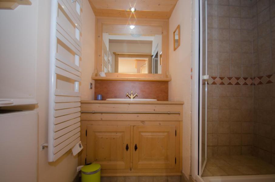 Ski verhuur Appartement 2 kamers 4 personen (Samarachx) - Résidence les Chalets du Savoy - Kashmir - Chamonix - Badkamer