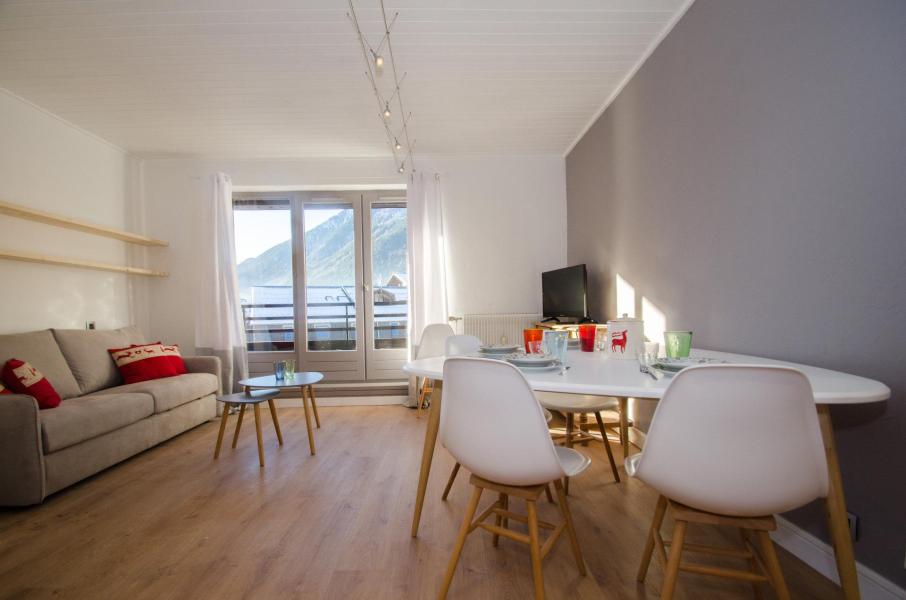 Skiverleih 2-Zimmer-Appartment für 4 Personen - Résidence Lyret - Chamonix - Wohnzimmer
