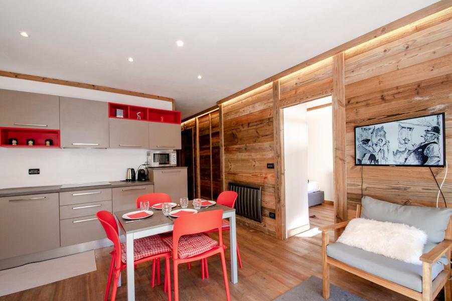 Skiverleih 3-Zimmer-Appartment für 4 Personen (LIVIA) - Résidence Rivo - Chamonix - Wohnzimmer