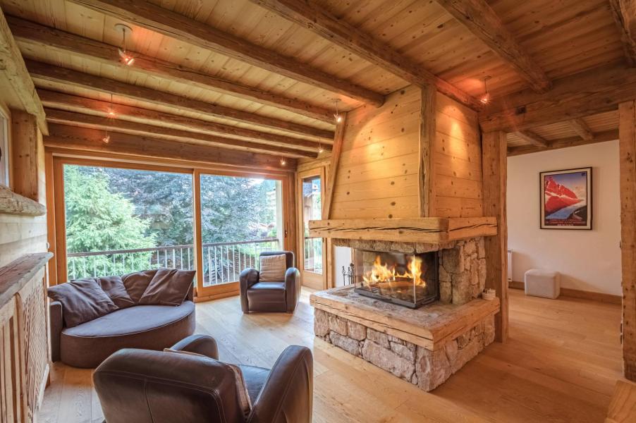 Rent in ski resort 4 room apartment 6 people (ARELYA) - Résidence Rivo - Chamonix - Living room