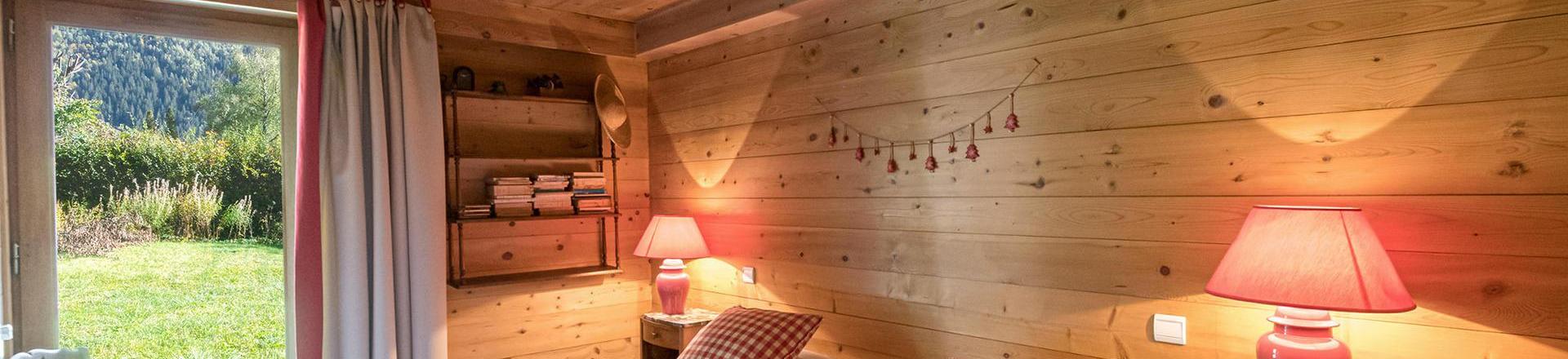 Rent in ski resort 5 room chalet 8 people - Chalet Eole - Chamonix - Bedroom