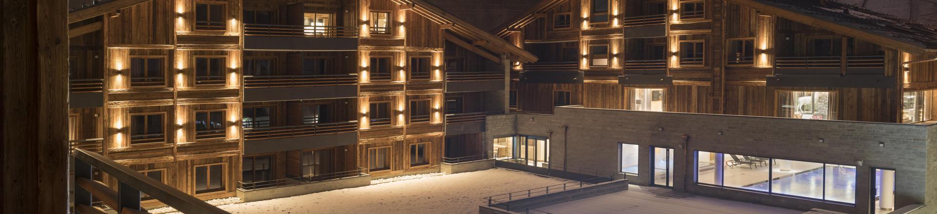 Rent in ski resort Résidence le Cristal de Jade - Chamonix - Winter outside