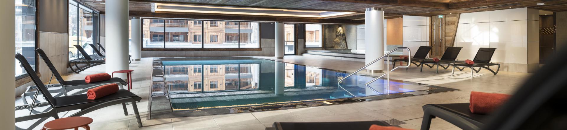Rent in ski resort Résidence le Cristal de Jade - Chamonix - Swimming pool