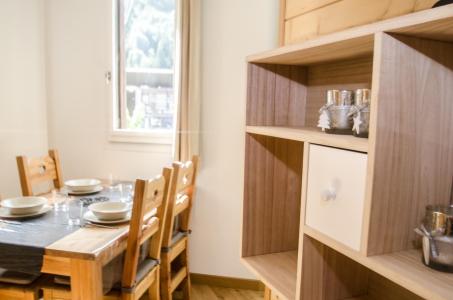 Skiverleih 2-Zimmer-Appartment für 4 Personen (ALTITUDE) - Bâtiment E - Chamonix - Wohnzimmer