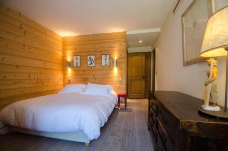 Rent in ski resort 4 room apartment 6 people (Ambre) - Chalet Ambre - Chamonix - Bedroom