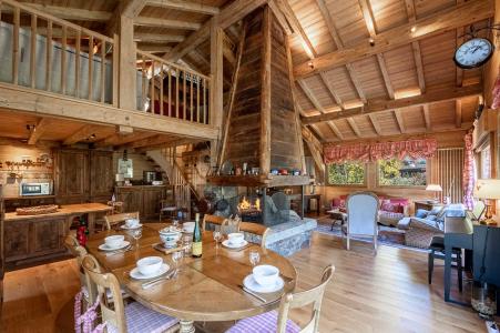 Rent in ski resort 5 room chalet 8 people - Chalet Eole - Chamonix - Living room