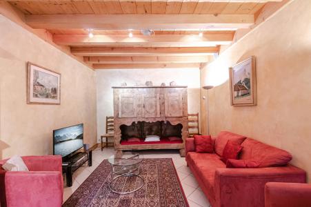Rent in ski resort 8 room chalet 12 people - Chalet la Persévérance - Chamonix - Living room