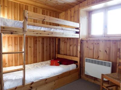 Skiverleih 3-Zimmer-Appartment für 5 Personen (3) - Chalet le Tour - Chamonix - Offener Schlafbereich