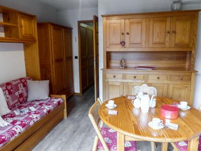 Rent in ski resort 2 room apartment 4 people (23) - Clos du Savoy - Chamonix - Living room