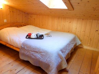 Rent in ski resort 2 room chalet 6 people (1) - Evasion - Chamonix - Bedroom