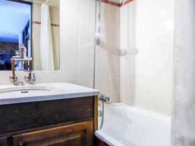 Rent in ski resort 1 room apartment 4 people (4) - Grand Roc - Chamonix - Bathroom