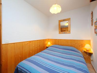 Rent in ski resort 1 room apartment 4 people (8) - L'Espace Montagne - Chamonix - Bedroom