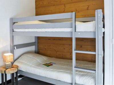 Skiverleih 2-Zimmer-Appartment für 4 Personen (16) - L'Espace Montagne - Chamonix - Offener Schlafbereich