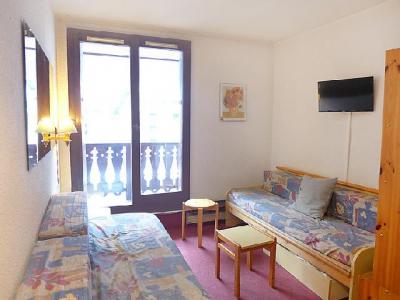 Rent in ski resort 1 room apartment 2 people (2) - La Forclaz - Chamonix - Living room
