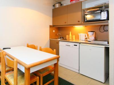 Rent in ski resort 1 room apartment 4 people (1) - Le Grépon - Chamonix - Kitchenette