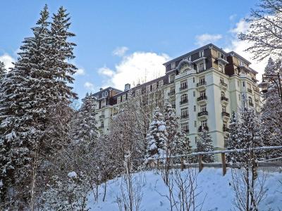 Rent in ski resort 2 room apartment 4 people (3) - Le Majestic - Chamonix - Winter outside