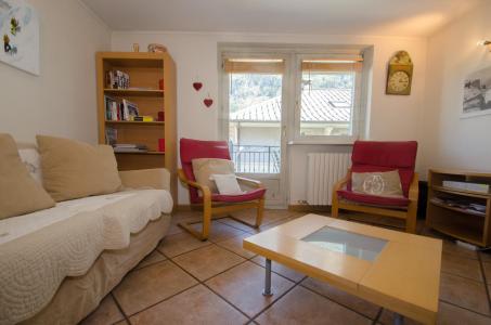 Rent in ski resort 3 room apartment 6 people (AMIJEAN) - Résidence Androsace - Chamonix - Living room