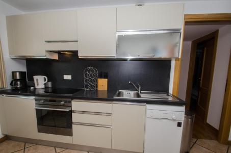 Rent in ski resort 4 room duplex apartment 6 people (ROSAS) - Résidence Androsace - Chamonix - Kitchen