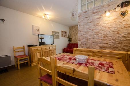 Rent in ski resort 1 room apartment 4 people (Tetras) - Résidence Iris - Chamonix - Living room