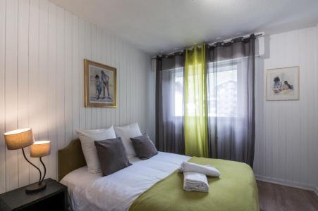 Rent in ski resort 3 room apartment 4 people (Agata) - Résidence le Clos du Savoy - Chamonix - Bedroom