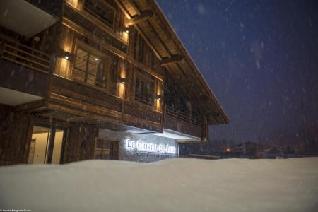 Rent in ski resort Résidence le Cristal de Jade - Chamonix - Winter outside