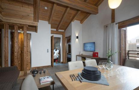 Rent in ski resort Résidence le Cristal de Jade - Chamonix - Living room