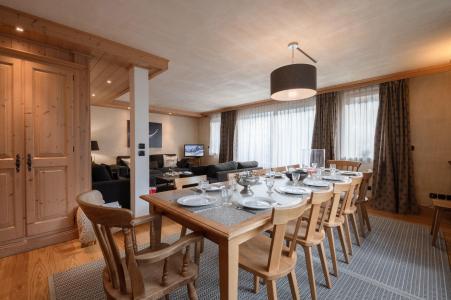 Rent in ski resort 6 room duplex apartment 8-10 people (Kashmir) - Résidence les Chalets du Savoy - Chamonix - Kitchen