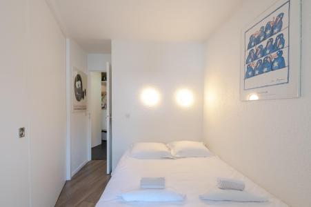Rent in ski resort 2 room apartment 4 people (Aiguille) - Résidence les Jonquilles - Chamonix - Bedroom